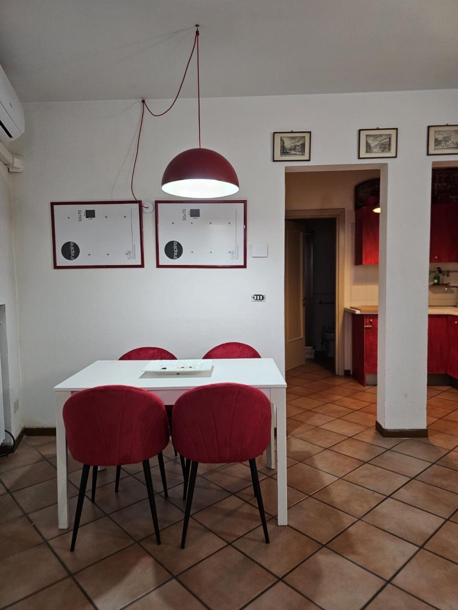 Bohemien Pop Casa Vacanze Aparthotel Bologna Esterno foto