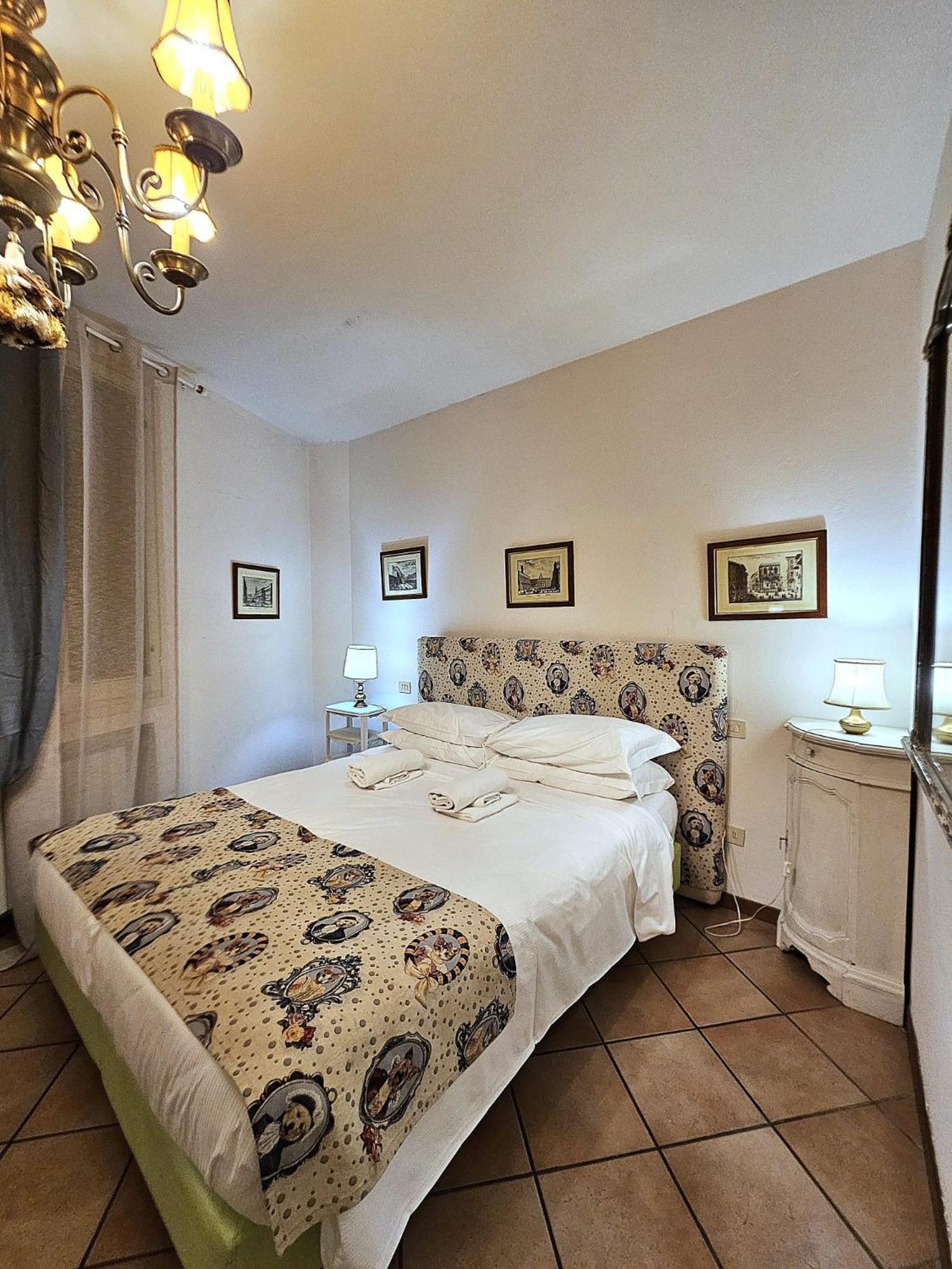 Bohemien Pop Casa Vacanze Aparthotel Bologna Esterno foto