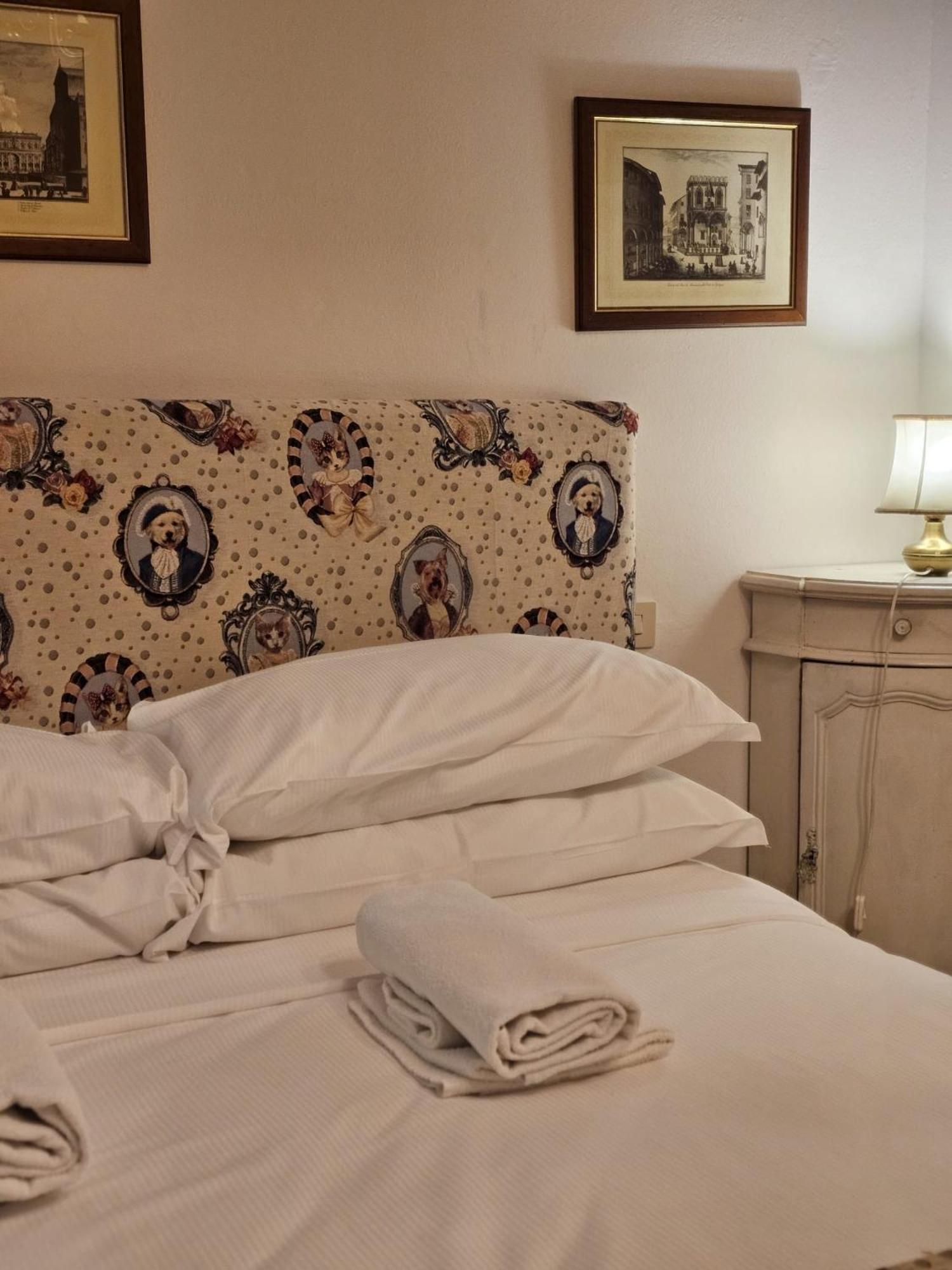Bohemien Pop Casa Vacanze Aparthotel Bologna Esterno foto