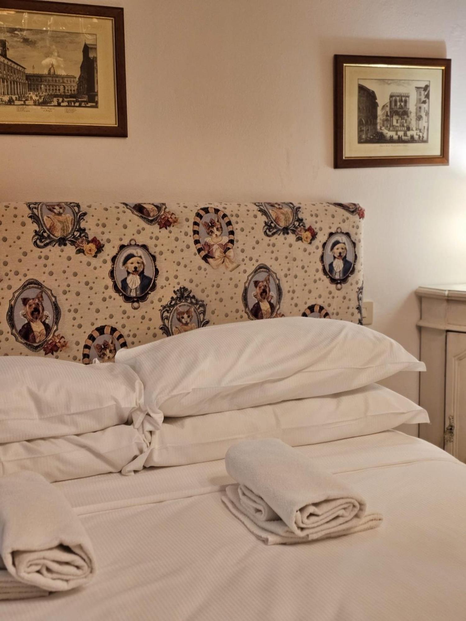 Bohemien Pop Casa Vacanze Aparthotel Bologna Esterno foto